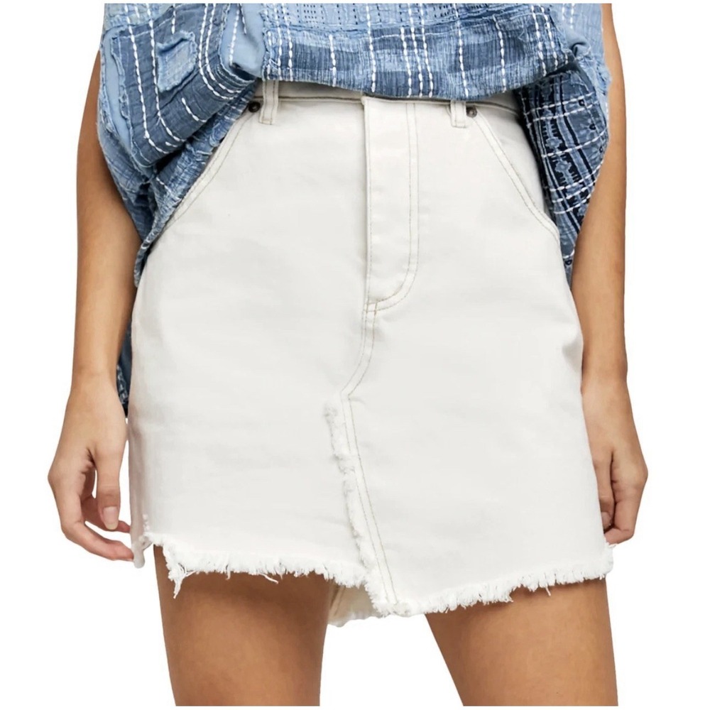 We The Free People Brea‎ Cutoff Cream Denim Skirt 27 Mini Cotton Beach Distress